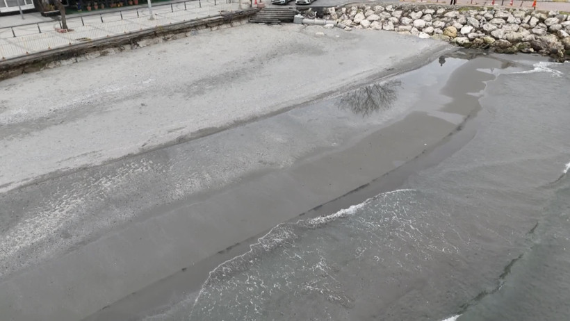 Deniz çekilmesi görüntüsü