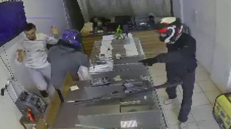 3 Dakikada 22 Milyon Liralık Soygun