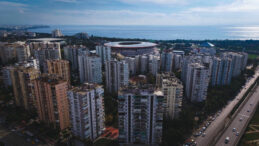 6 Milyar Dolarlık Arazi Davası İyice Karıştı: Aile İ&ccedil;indeki İsimler Davaya D&acirc;hil Oluyor