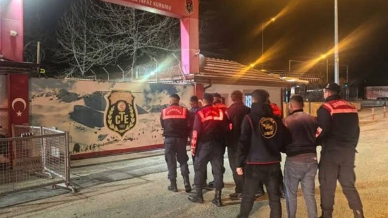 7 Adreste Hırsızlık Olayı: Hurdacıda Yakalandılar