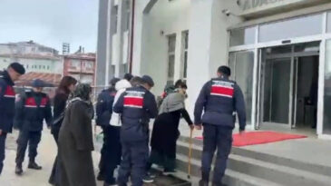 87 Yaşında Devletin Sınırlarını Aşarak 15 Milyon Lira Dolandırdı