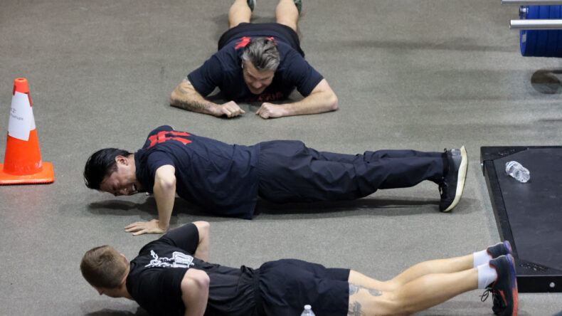 ABD'li Bakan 'G&uuml;c&uuml;m&uuml;z&uuml; G&ouml;sterdik' Dedi: Mevkidaşı Doktora Gitti