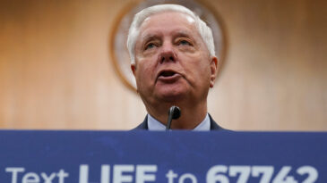 ABD'li Senat&ouml;rden Kriz &Ccedil;ıkaracak T&uuml;rkiye &Ccedil;ıkışı