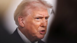 ABD&rsquo;de Gece Yarısı Krizi: H&uuml;k&uuml;met Kapatıldı