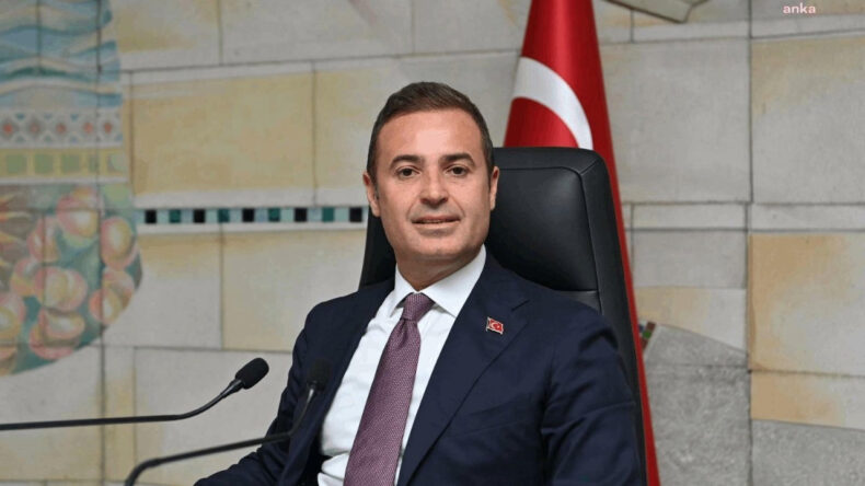 Ahmet Akın'dan 'AKP'ye ge&ccedil;ecek' iddialarına yanıt