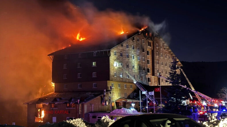 AKP'li Altınok: Gerekli Tedbirler Alınmazsa, Faciaların &Ouml;n&uuml;ne Ge&ccedil;mek Zor Olacak
