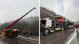 Alkoll&uuml; S&uuml;r&uuml;c&uuml;n&uuml;n Kullandığı TIR U&ccedil;uruma Devrildi
