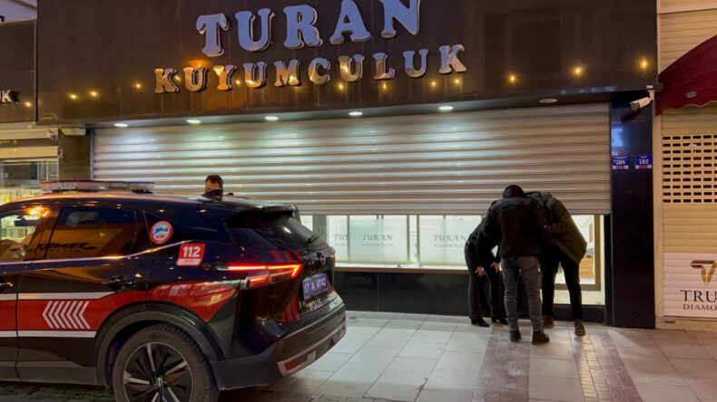 Altınları Aldı, Geri Vermedi: Tutuklandı