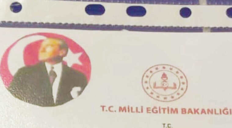 Atat&uuml;rk&rsquo;&uuml; MEB &Ccedil;ıkardı, &Ouml;ğretmenler Unutmadı