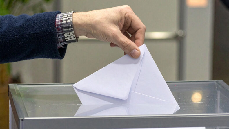 Avrupa'nın en yoksul ülkesinde siyasi kriz