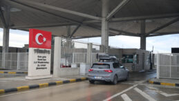 Avrupa'ya A&ccedil;ılan Kapılardan 15 Milyon Kişi Ge&ccedil;ti