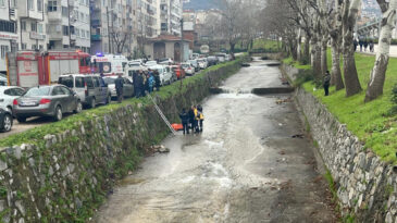 Aynı Derede Bir Ayda &Uuml;&ccedil;&uuml;nc&uuml; &Ouml;l&uuml;m