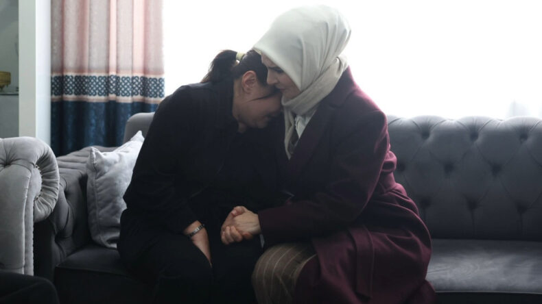 Bakan G&ouml;ktaş'tan Atlas'ın ailesine taziye ziyareti