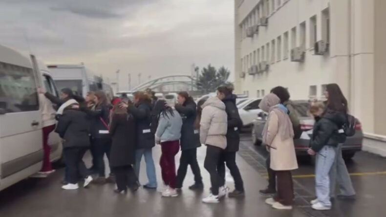 Bal Tuzağı Dolandırıcıları Yakalandı