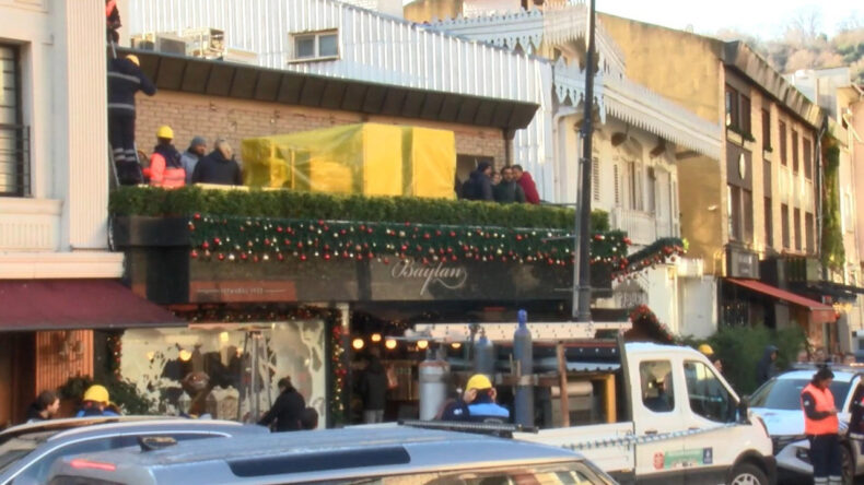 Baylan Pastanesi'nde Yıkım &Ccedil;alışmaları Başladı