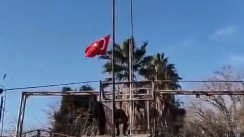 Bayrak Provokasyonunda 5 Gözaltı