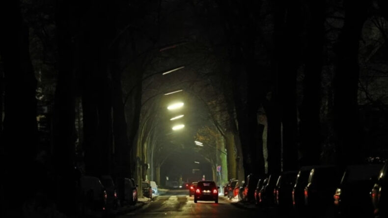 Berlin&rsquo;de Elektrik Kesintisine 1 Milyon Euro &Ouml;d&uuml;l