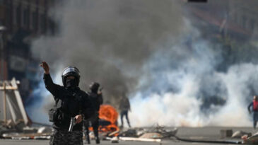 Bolivya&rsquo;da Madenciler Sokağa &Ccedil;ıktı