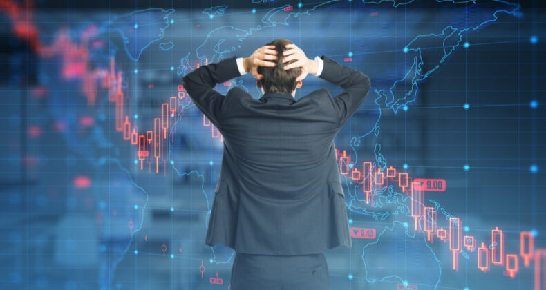 Borsa &Ccedil;&ouml;k&uuml;ş&uuml; İstifaları Beraberinde Getirdi