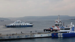 Bozcaada ve G&ouml;k&ccedil;eada'daki Feribot Seferleri İptal Edildi