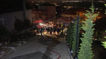 Bungalovda Yangın Paniği
