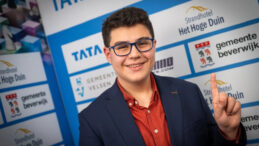 B&uuml;y&uuml;kusta Yağız Kaan Erdoğmuş, d&uuml;nya beşincisini mağlup etti