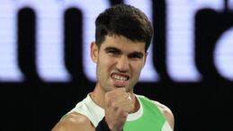 Carlos Alcaraz Sorunsuz İkinci Tura Y&uuml;kseldi