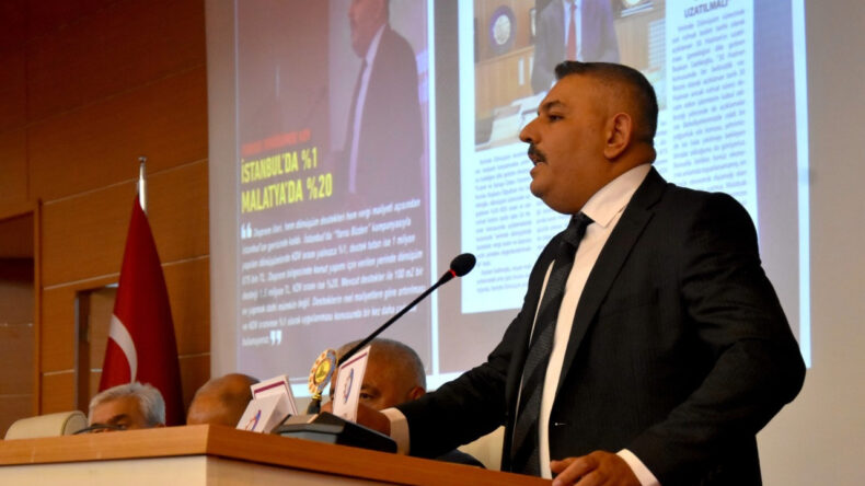 &Ccedil;ağrı B&uuml;y&uuml;d&uuml;: Bor&ccedil;lar Silinsin