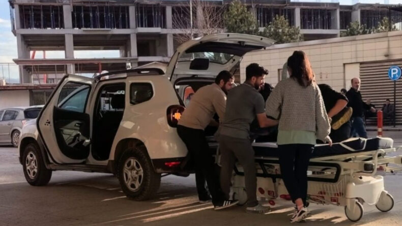Çatıdan Düştü, Bagajda Hastaneye Götürüldü