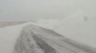 &Ccedil;ığ D&uuml;şmesi Nedeniyle Yol Trafiğe Kapandı