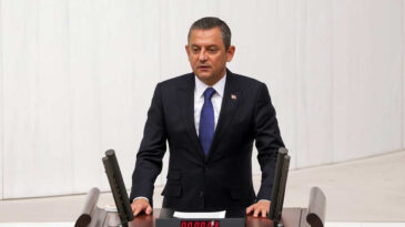 CHP en d&uuml;ş&uuml;k emekli maaşını Anayasa Mahkemesi'ne taşıyacak