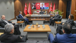CHP Genel Başkanı &Ouml;zel, Beşiktaş Kul&uuml;b&uuml; Başkanı Adalı ile Buluştu