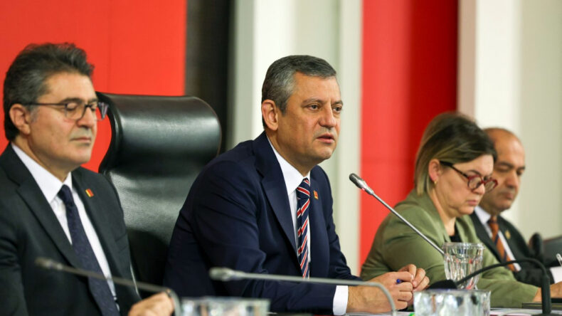 CHP'de Yılın İlk Parti Meclisi Toplantısı Ger&ccedil;ekleşti