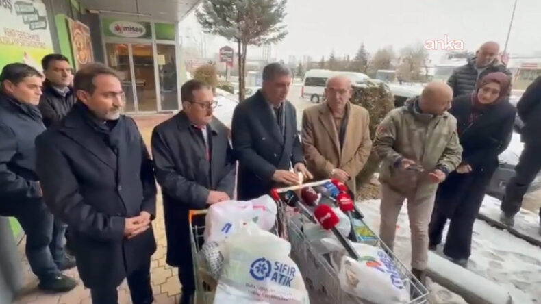 CHP'li Erol: Emekli maaşı ya da asgari &uuml;cretle ge&ccedil;inme m&uuml;mk&uuml;n değil