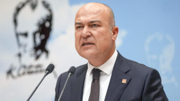 CHP&rsquo;li Murat Bakan'dan İ&ccedil;işleri Bakanı Yerlikaya'ya Tepki