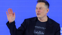 Davos'ta Elon Musk İzleri: Gr&ouml;nland Şakasında Sallanan S&uuml;kunet