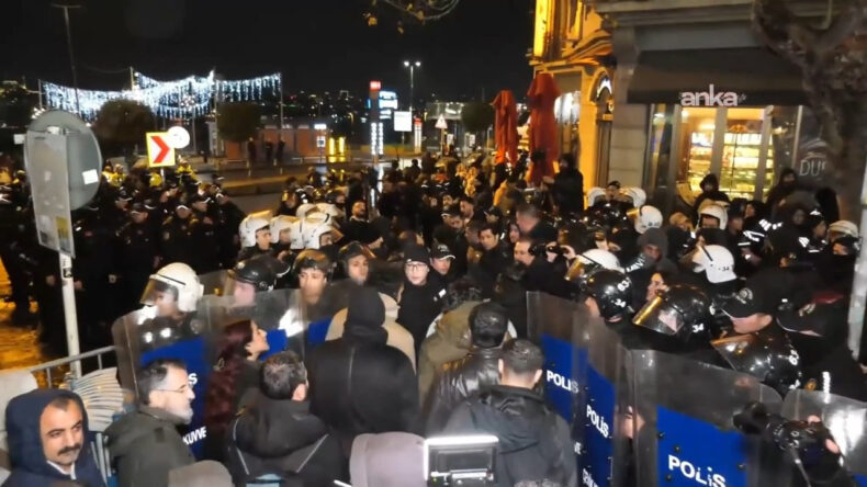 DEM Protestosunda 25 G&ouml;zaltı