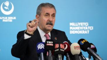 Destici: PKK, ABD&rsquo;nin desteği ve İsrail&rsquo;in kontrol&uuml;nde saldırılarına devam ediyor
