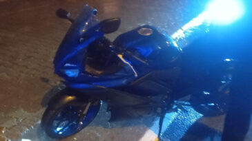 Devrilen Motosikletin S&uuml;r&uuml;c&uuml;s&uuml; Hayatını Kaybetti