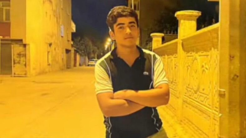 Diyarbakır'da 2'nci Kattan D&uuml;şen Velat Hayatını Kaybetti