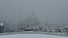 Diyarbakır&rsquo;da Yoğun Sis Nedeniyle U&ccedil;ak Seferleri İptal Edildi