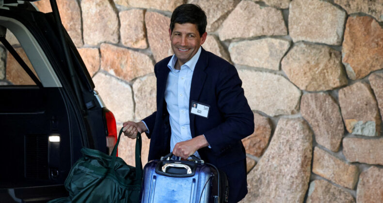 Doların Rotası Değişiyor: Trump'ın Adayı Kevin Warsh Kimdir?