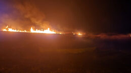 Eber G&ouml;l&uuml;'nde 5 Farklı Noktada Yangın &Ccedil;ıktı