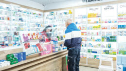 Eczanelerde İla&ccedil; Krizi Baş G&ouml;sterdi