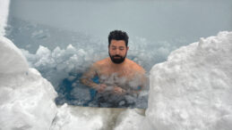 Eksi 10 Derecede Buz Banyosu