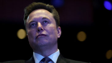 Elon Musk'tan Venezuelalılara M&uuml;jde: Herkese &Uuml;cretsiz İnternet
