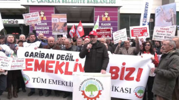 Emekliler Sadaka İstemiyor