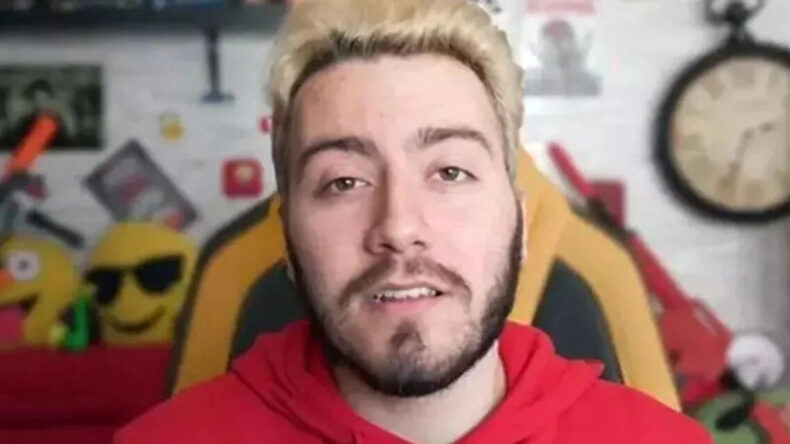 Enes Batur için Yakalama Kararı Çıkarıldı