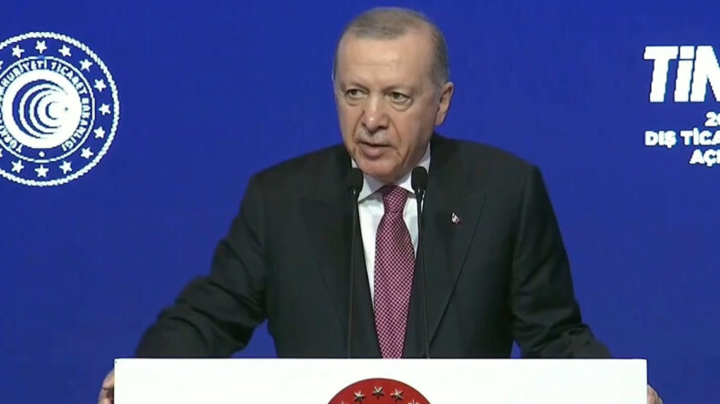 Erdoğan: Ne rol kapma ne şov yapma peşindeyiz