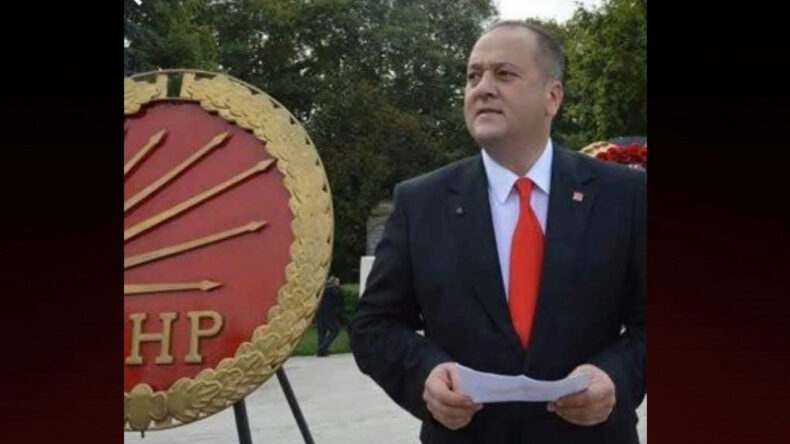 Eski CHP İl&ccedil;e Başkanı Ofisinde Hayatını Kaybetti